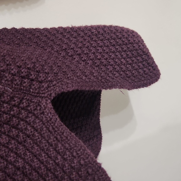 Dex Maroon Sweater - Picture 5 of 6